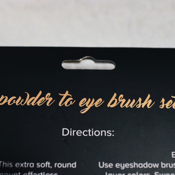 La Soie | Powder to Eye Makeup Brush Set - Picture 5 of 5